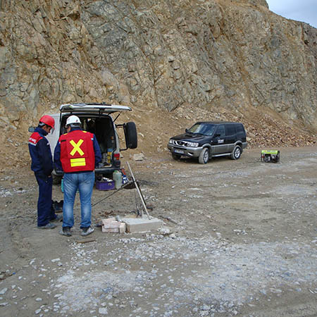 kupfer_gold_mine_med_1